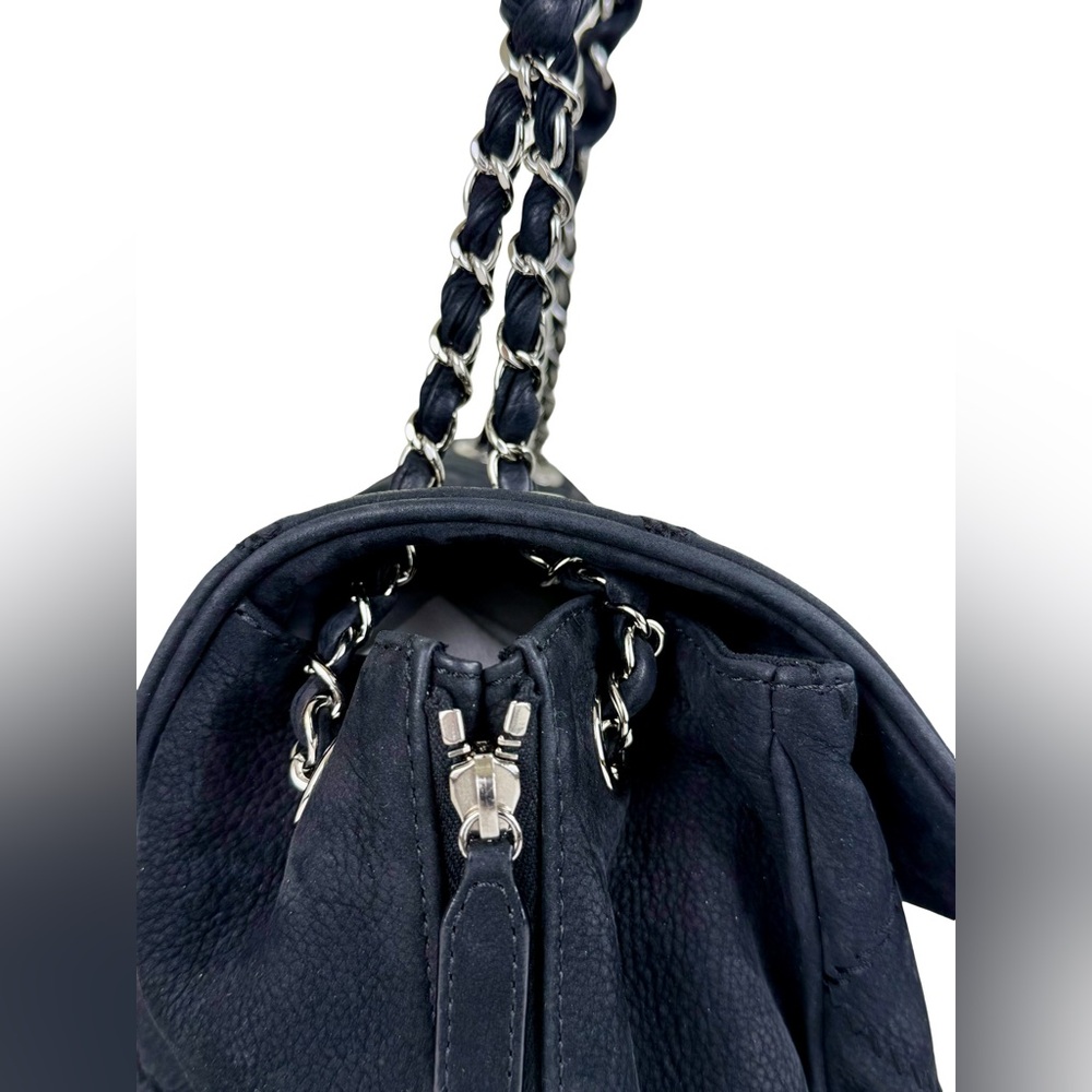 CHANEL TIMELESS CLASSIC DARJEELING FLAP BAG IN BLACK CHANEL NUBUCK LEATHER - Picture 7 of 14